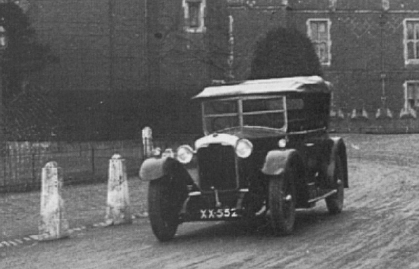 14/45 hp 1925 seitlich vorn