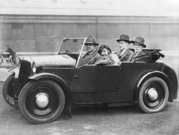 Scarab, voll besetzt