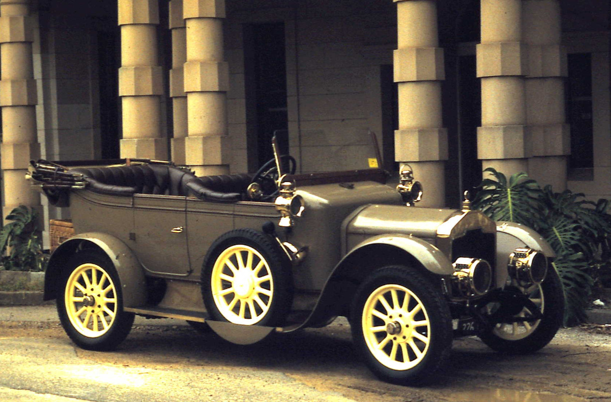 1913 Rover 12 hp Four-Seater Tourer