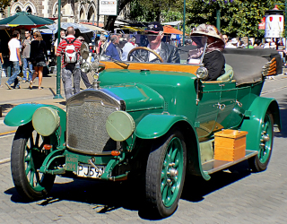 1914 Rover 4-Seater Tourer