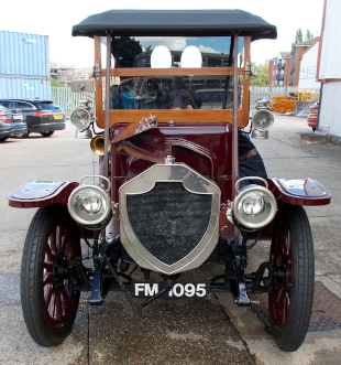 1909 Rover 15hp -FM1095- Wagenfront