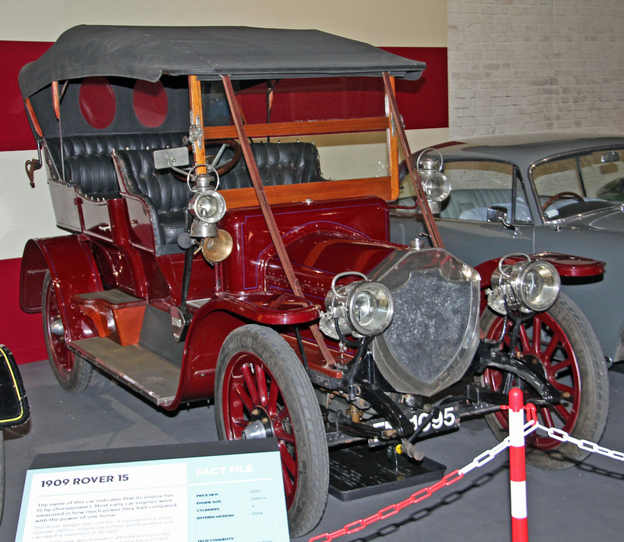 1909 Rover 15hp -FM1095- Museum seitlich
