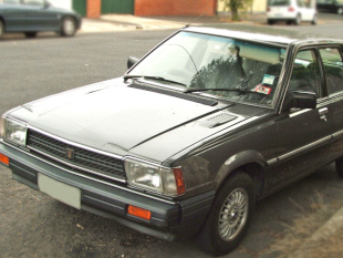 1985 Quintet darkgray