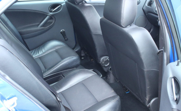 Fotostrecke Straße 05 / 2