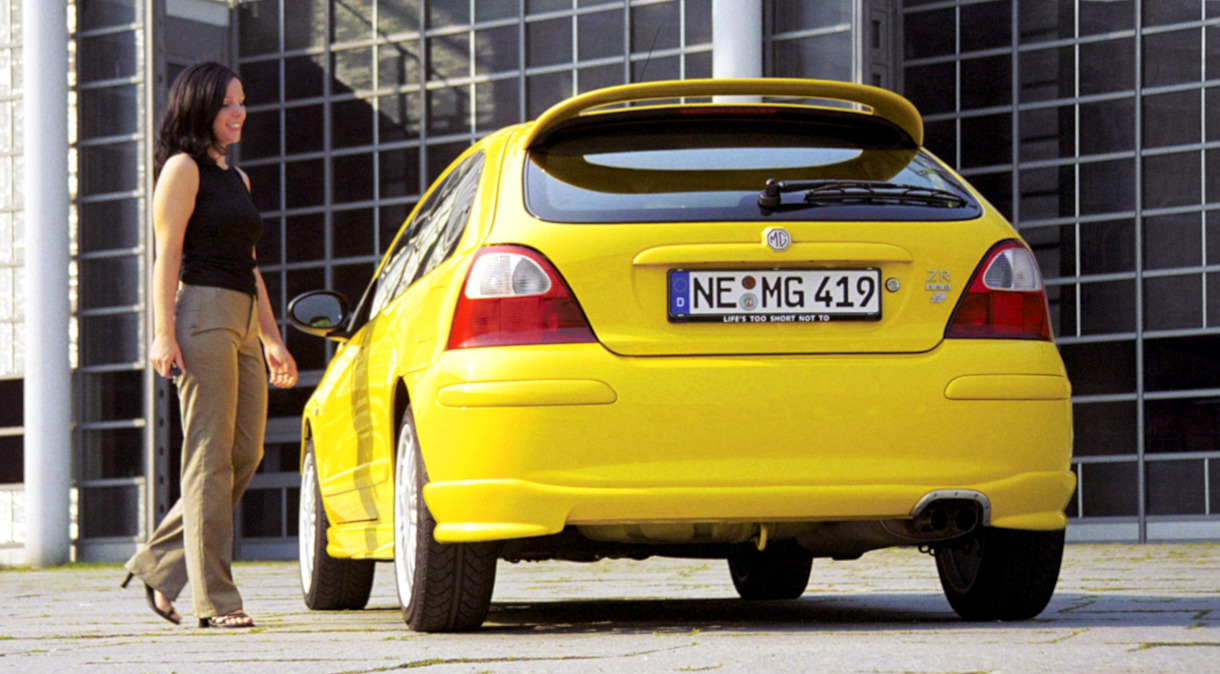 2001 ZR 160 3-Türer, Bild 05