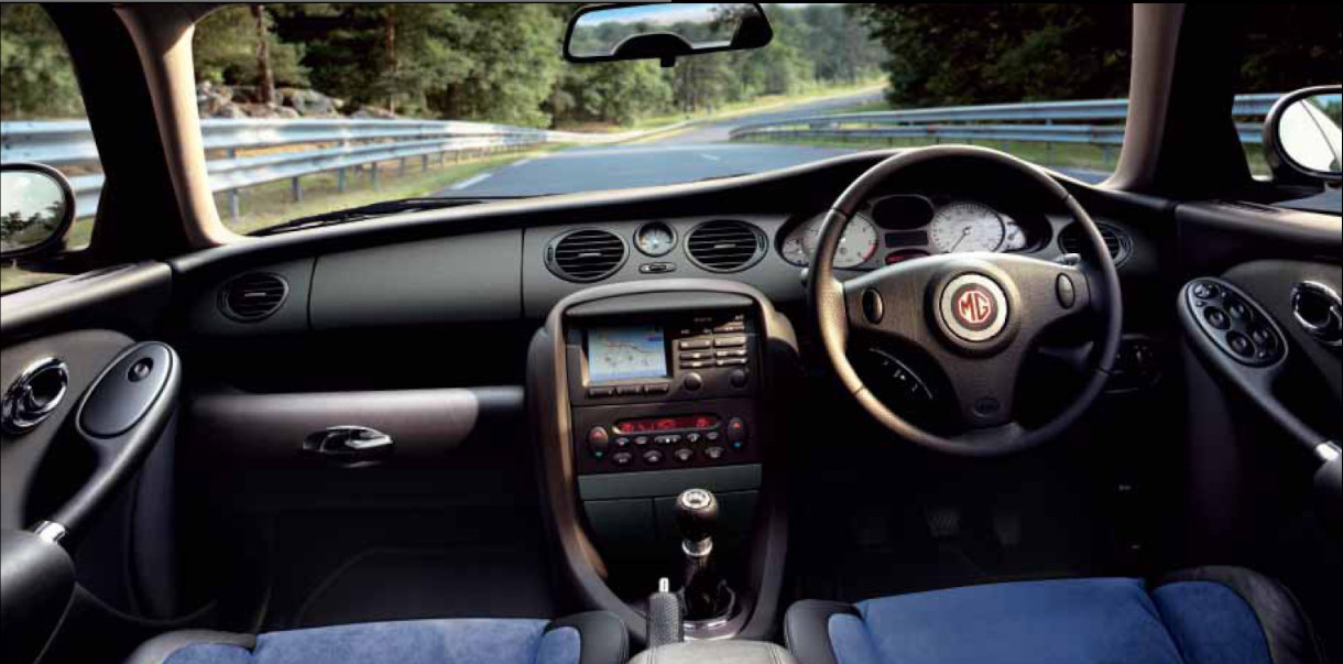 Armaturen MG ZT und ZT-T 2004