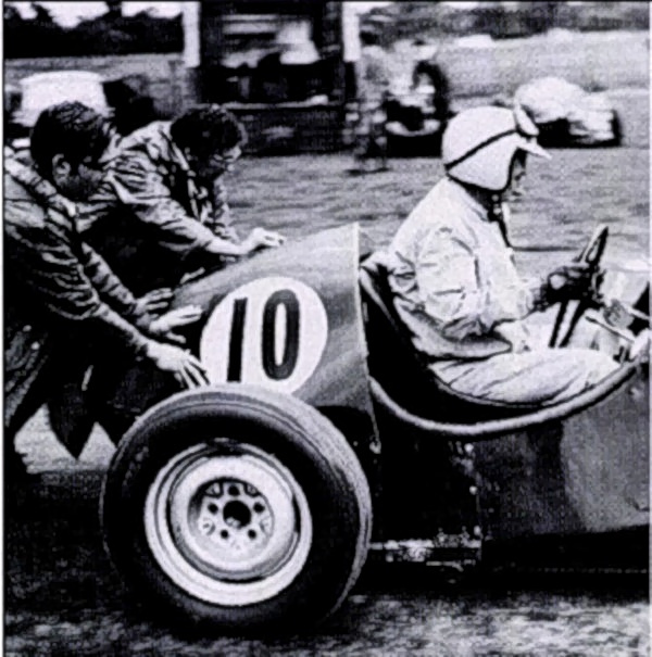 Anschieben des Rover Racer