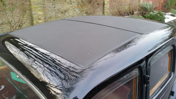 1948 ROVER P3 6-light Saloon