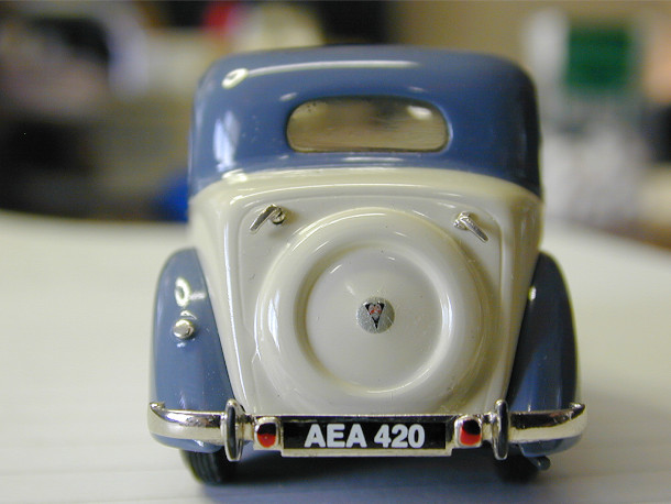 1948 ROVER P3 6-light Saloon
