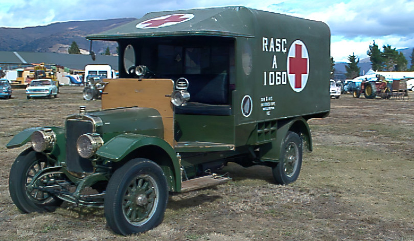Sunbeam Ambulanzwagen by Rover